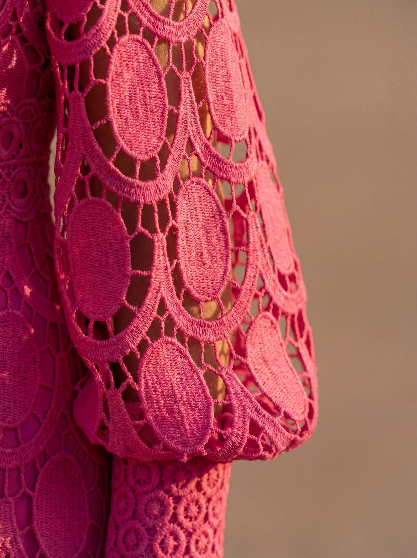 Adriana | Vestido de Encaje Primaveral