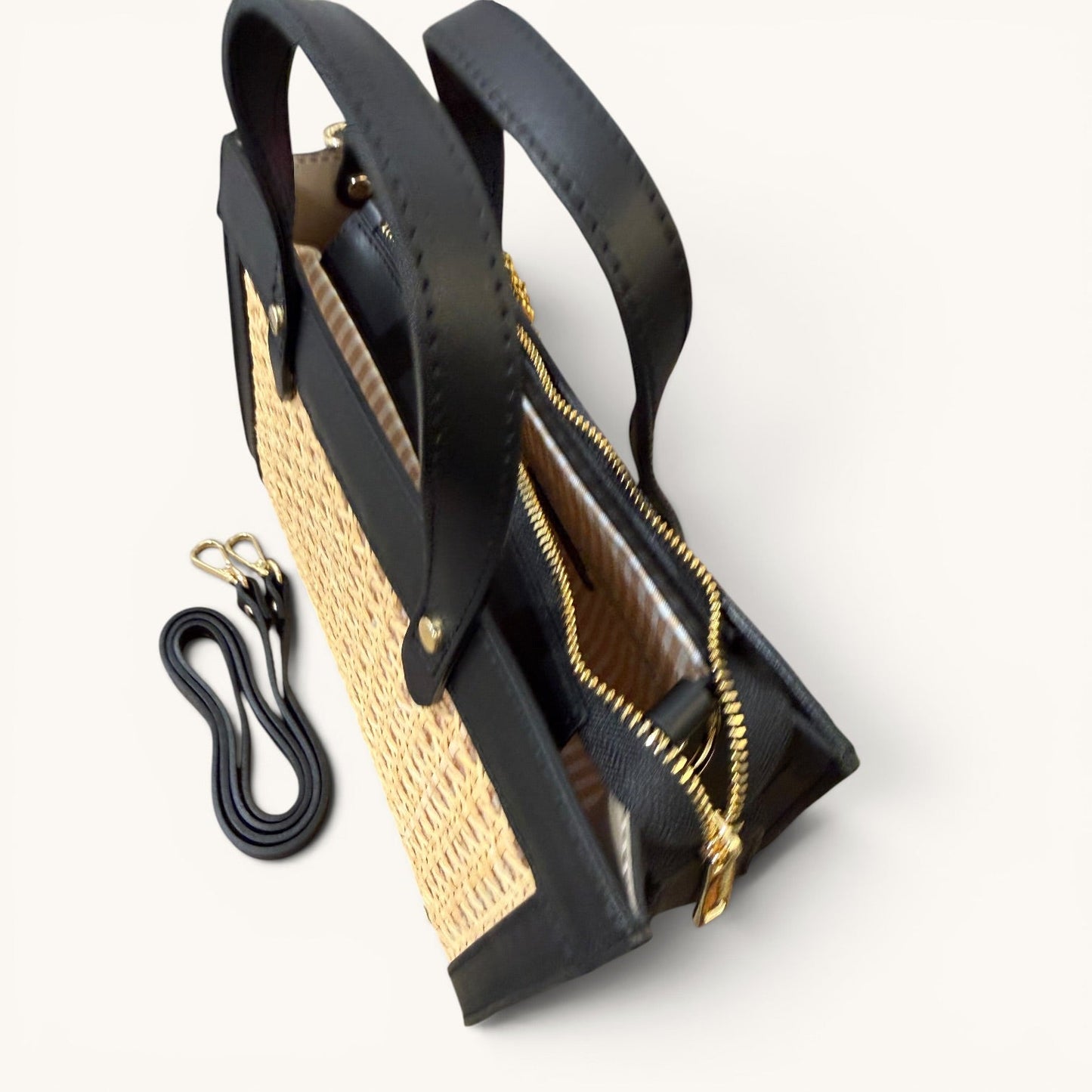 Ibiza | Mini Tote de Rattan Negro