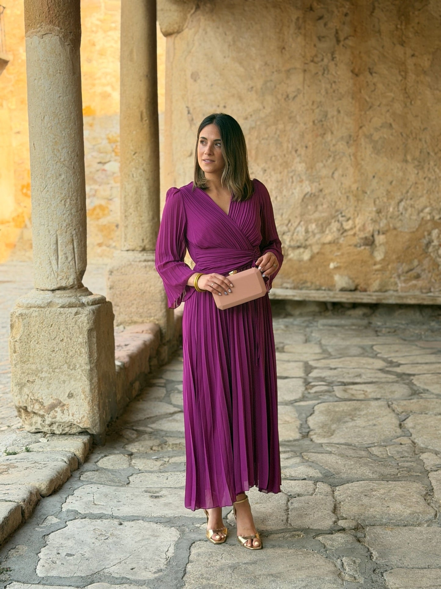 Amara - Vestido Plisado Buganvilla