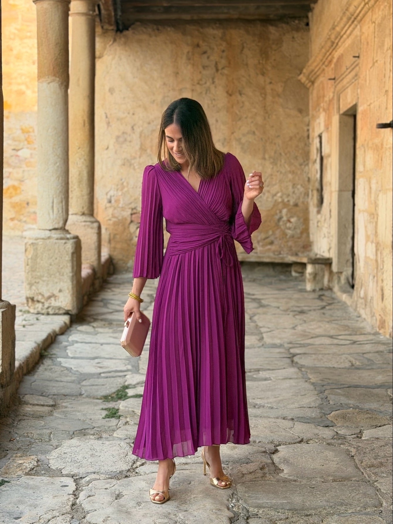 Amara - Vestido Plisado Buganvilla