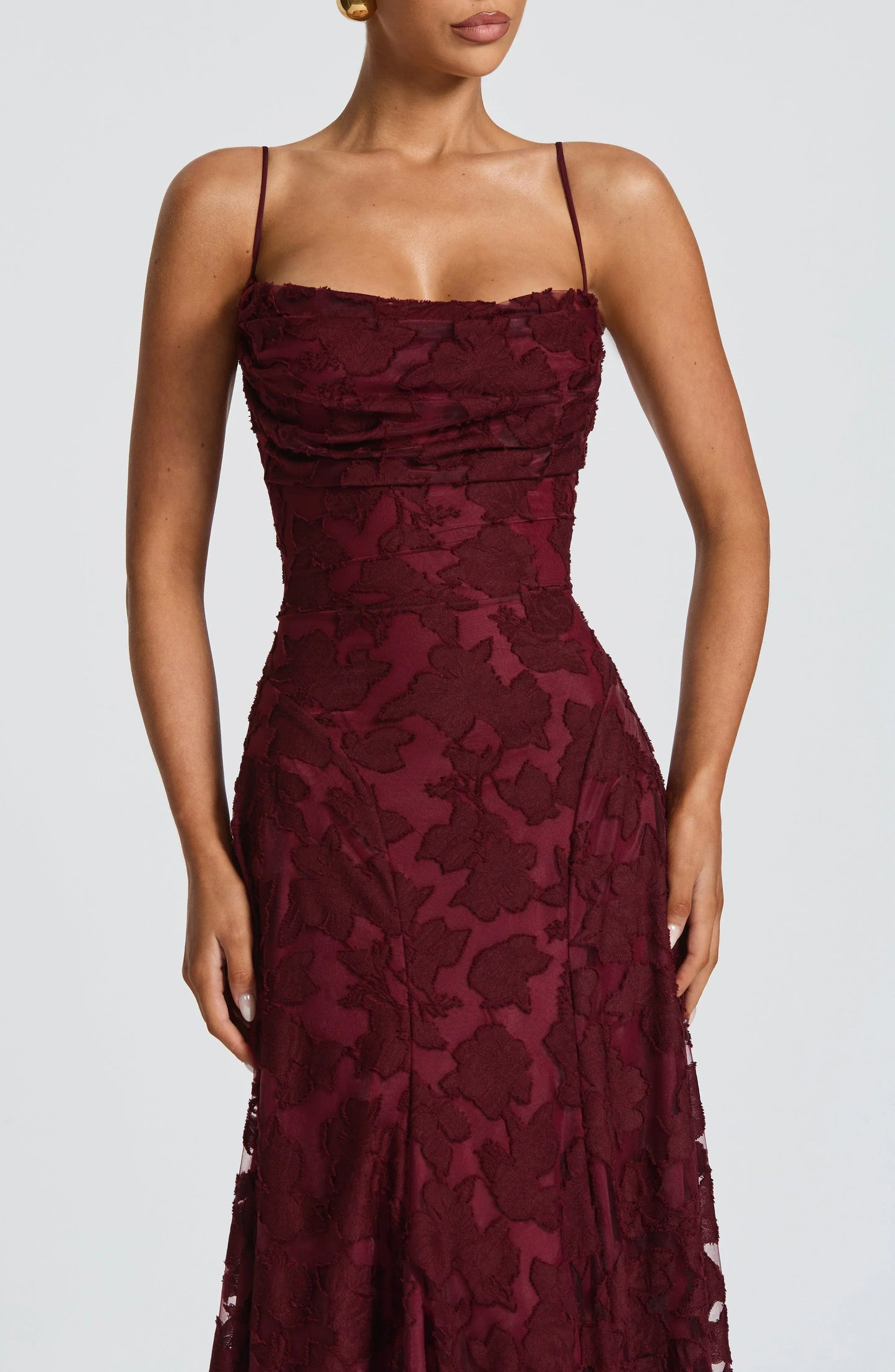 Sofía Marín | Elegancia fluida en versión maxi