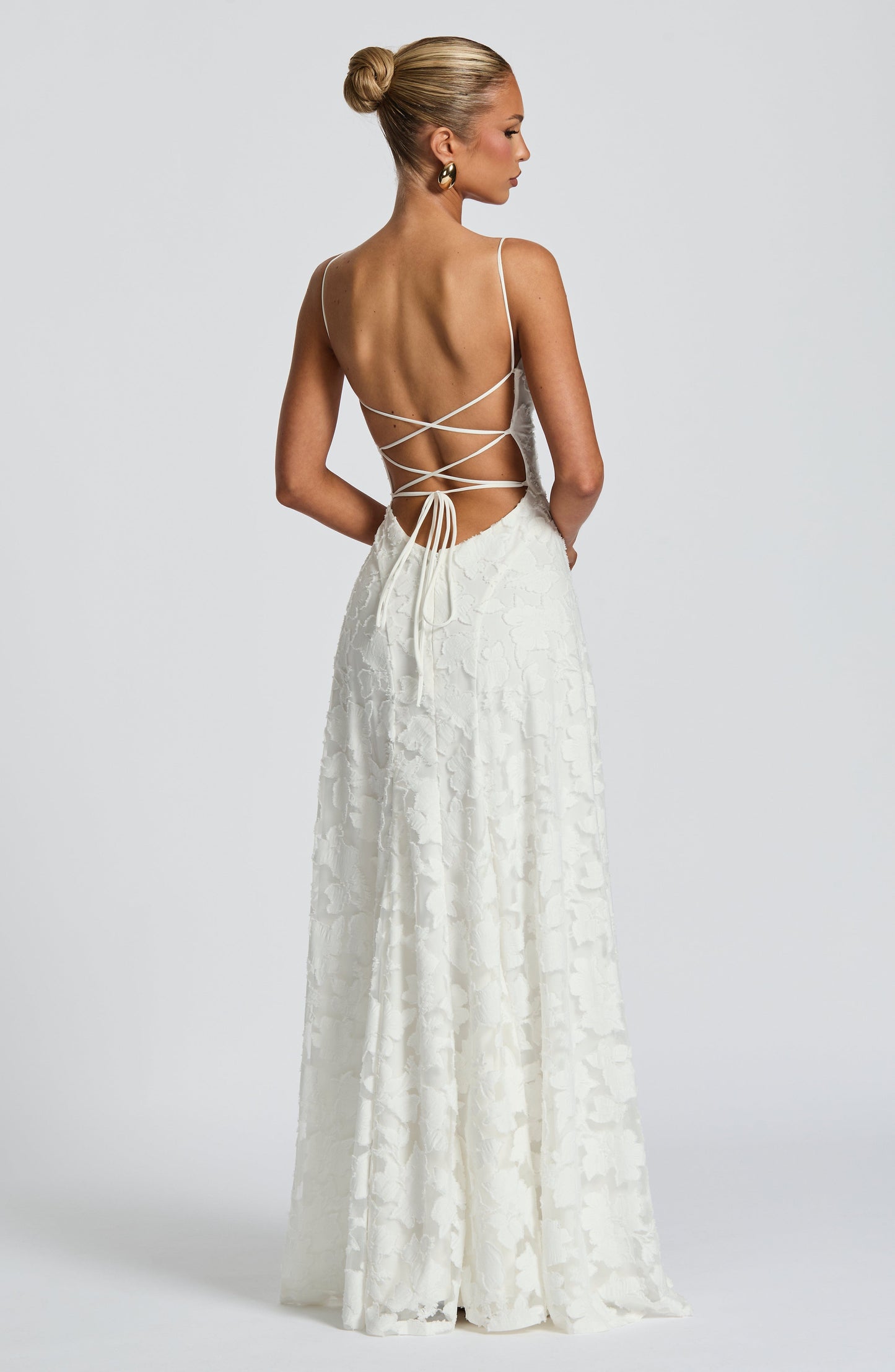 Sofía Marín | Elegancia fluida en versión maxi